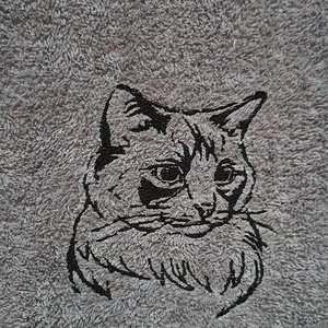 Hímzett törölköző, Otthon & Életmód, Fürdőszoba, Törölköző, Hímzés, MESKA