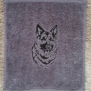 Hímzett törölköző - Meska.hu