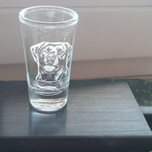 Kutyás Labrador gravírozott felespohár, Otthon & Életmód, Konyhafelszerelés, tálalás, Tálalás, Pálinkás poharak, szettek, , MESKA