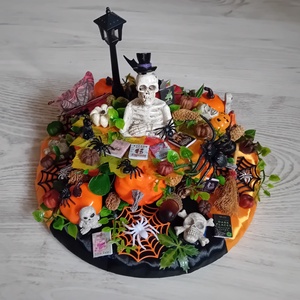 Halloweeni könyves asztaldekoráció - Meska.hu
