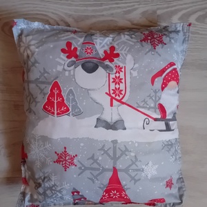 Manós -szarvasos bélelt kispárna - Meska.hu