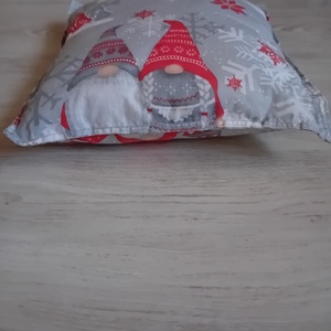 Manós -szarvasos bélelt kispárna - baba - mama - baba ágynemű - baba párna és huzat - Meska.hu