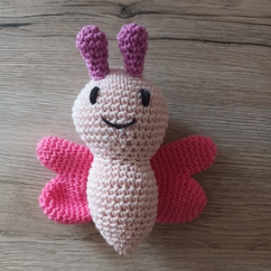 Lille, az amigurumi pillangó, Játék & Sport, Plüssállat & Játékfigura, Más figura, Horgolás, MESKA