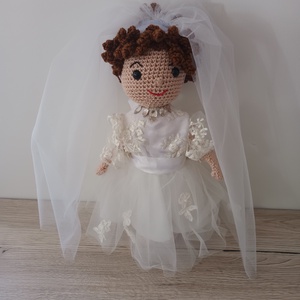 Lora, menyasszony amigurumi baba - Meska.hu