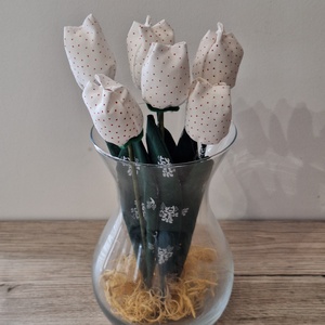 Fehér pettyes textil tulipán - otthon & életmód - dekoráció - dísztárgy - Meska.hu