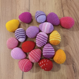 Horgolt húsvéti tojások - otthon & életmód - dekoráció - dísztárgy - Meska.hu