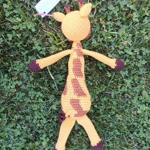 Colos, az amigurumi zsiráf - játék & sport - plüssállat & játékfigura - zsiráf - Meska.hu