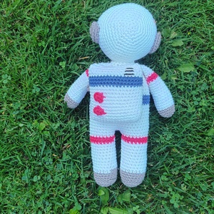 Amigurumi űrhajós - játék & sport - plüssállat & játékfigura - ember - Meska.hu