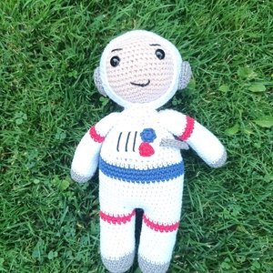 Amigurumi űrhajós - játék & sport - plüssállat & játékfigura - ember - Meska.hu