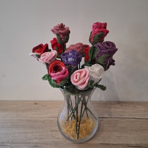 Horgolt rózsák, Otthon & Életmód, Virágdekoráció, Virágok, Szálas virág, Horgolás, MESKA