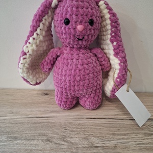 Nyuszi Gréti, amigurumi nyuszi - Meska.hu