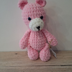 Amigurumi Pinky Maci, Játék & Sport, Plüssállat & Játékfigura, Maci, Horgolás, MESKA