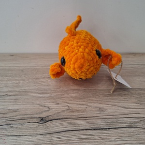 Ari, az amigurumi aranyhal - játék & sport - plüssállat & játékfigura - hal - Meska.hu
