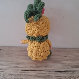 Amigurumi Ani, a horgolt ananász - játék & sport - plüssállat & játékfigura - más figura - Meska.hu