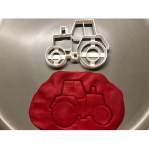 Traktor Süteménykiszúró - 3D, Otthon & Életmód, Konyhafelszerelés, tálalás, Sütés, főzés, Sütikiszúró, Mindenmás, MESKA