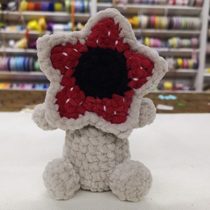  Horgolt Baby Demogorgon figura � Stranger Things rajongói ajándék  � egyedi kézműves - Meska.hu