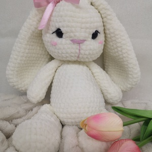 Pihe-puha horgolt húsvéti nyuszi ??, Játék & Sport, Plüssállat & Játékfigura, Nyuszi, Horgolás, MESKA
