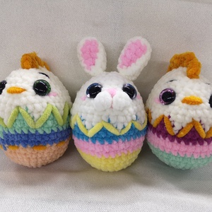 Horgolt nyuszi/csibe tojásban � pihe-puha, cuki amigurumi figura (húsvéti dekor/ajándék), Játék & Sport, Plüssállat & Játékfigura, Nyuszi, Horgolás, MESKA