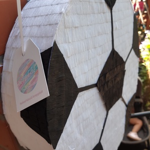 Focilabda mexikói party pinyáta(pinata)focirajongó fiúknak - játék & sport - sport és kikapcsolódás - más játékok, sportok - Meska.hu