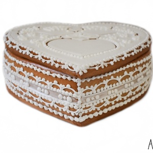 Mézeskalács doboz fehér galambos esküvőre, évfordulóra - esküvő - emlék & ajándék - doboz - Meska.hu