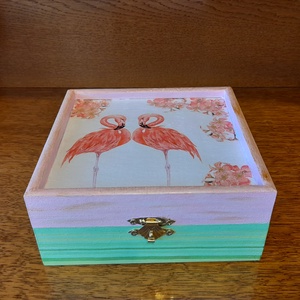 Flamingós ékszerdoboz, Otthon & Életmód, Dekoráció, Asztal és polc dekoráció, Díszdoboz, Decoupage, transzfer és szalvétatechnika, Festett tárgyak, MESKA