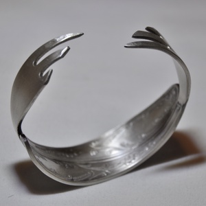 'Double Wings' - egyedi fém villa karkötő (KK013), Ékszer, Fonódó gyűrű, Gyűrű, Ékszerkészítés, Fémmegmunkálás, MESKA