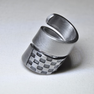 Csavart füstös-rácsos gyűrű (GY077), Ékszer, Gyűrű, Fonódó gyűrű, Ékszerkészítés, Fémmegmunkálás, MESKA