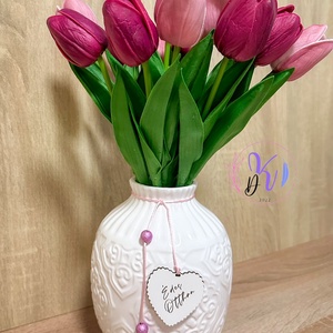 TULIPÁN CSOKOR BÍBOR ÉS MÁLYVA VÁZÁBAN AJÁNDÉK TÁBLÁVAL - otthon & életmód - dekoráció - virágdísz és tartó - csokor & virágdísz - Meska.hu