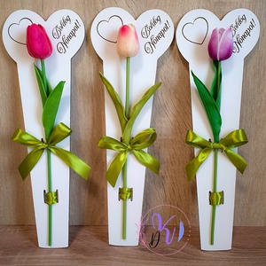 DEKOR TULIPÁN 8 SZÍNBEN NŐNAPOS FA ÁTADÓVAL, Otthon & Életmód, Dekoráció, Virágdísz és tartó, Szálas virág, Virágok, Famegmunkálás, Virágkötés, MESKA