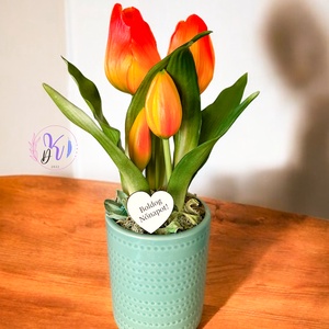 DEKOR TULIPÁN KASPÓBAN VÁLASZTHATÓ AJÁNDÉK TÁBLÁCSKÁVAL NARANCS - otthon & életmód - dekoráció - virágdísz és tartó - csokor & virágdísz - Meska.hu