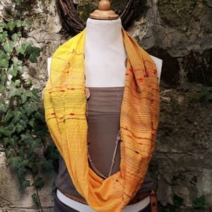 Napsárga körkendő - ruha & divat - sál, sapka, kendő - kendő - Meska.hu Napsárga körkendő - ruha & divat - sál, sapka, kendő - kendő - Meska.hu