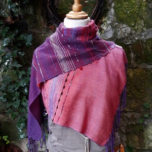 Vadszőlős-bíbor színátmenetes -kendő - ruha & divat - sál, sapka, kendő - kendő - Meska.hu