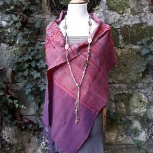 Mályvapiros őszilevél-kendő - ruha & divat - sál, sapka, kendő - kendő - Meska.hu