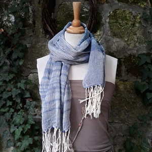 Indigós hatású kendő - ruha & divat - sál, sapka, kendő - vállkendő - Meska.hu