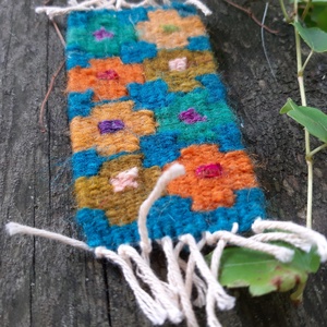 Kicsivirágos könyvjelző- középkék - könyv & zene - könyvjelző - Meska.hu