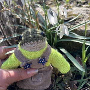 Béka kordbársony ruhában  - otthon & életmód - dekoráció - dísztárgy - Meska.hu