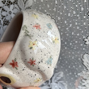 Kézzel festett békás tálka Béka rajongóknak� Virágmintás kerámia kaspó és tál (14x7 cm) - otthon & életmód - konyhafelszerelés, tálalás - tálalás - tányér & étkészlet - Meska.hu