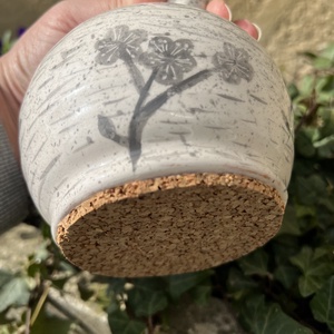 Egyedi, kézműves kerámia váza � tavaszi virágmintával - otthon & életmód - virágdekoráció - virágtartó - váza - Meska.hu