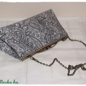Kézi táska 18 cm-es fém kerettel, lánccal -  - Meska.hu