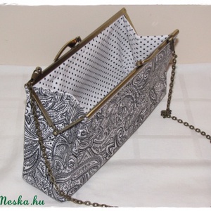 Kézi táska 18 cm-es fém kerettel, lánccal -  - Meska.hu