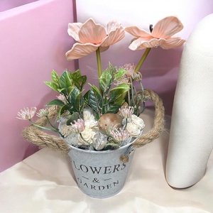 Bádogkaspós asztaldísz - Meska.hu