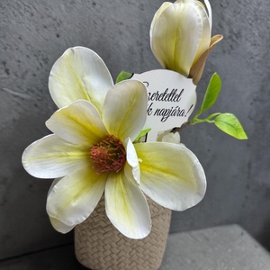 Magnólia dekoráció - otthon & életmód - dekoráció - asztal és polc dekoráció - asztaldísz - Meska.hu