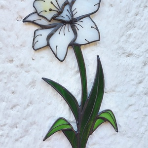 Fehér nárcisz, Tiffany technikával készült üveg virág függődísz (sárga) - Meska.hu