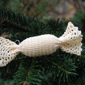 Horgolt szaloncukor csont színben -  - Meska.hu