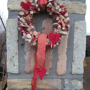 Nyírfa ág koszorú szívvel díszítve. -  - Meska.hu