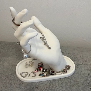 Egyedi 3D nyomtatott kéz ékszertartó - ékszer - ékszertartó - ékszertartó állvány - Meska.hu