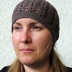 Nikki- horgolt sapka / Puha, meleg horgolt csipkemintás sapka, Ruha & Divat, Sál, Sapka, Kendő, Sapka, Horgolás, MESKA