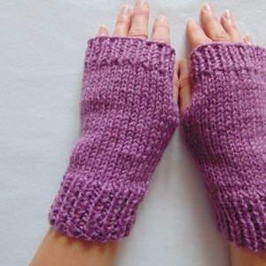 Goré- kötött kézmelegítő. M-L méretű. Puha, meleg és elegáns, rövid kötött kézmelegítő/ ujjatlan kesztyű - ruha & divat - sál, sapka, kendő - kesztyű - Meska.hu