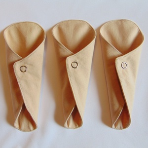 Mosható tanga fazonú tisztasági betét- bézs (3 db/cs)  / textil betét, környezetbarát, többször használható - szépségápolás - intim higiénia - tisztasági betét - Meska.hu