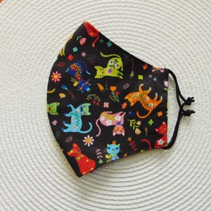 Fekete-virágos cica mintás  szájmaszk (18 cm magas)  / textil szájmaszk, többször használható szájmaszk - női - női - Meska.hu